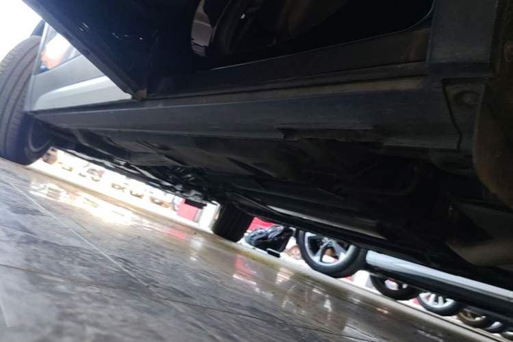 Used Cadillac XT4 2020 Revised Version 28T Two-Wheel Drive Luxury Edition Left Side Sill