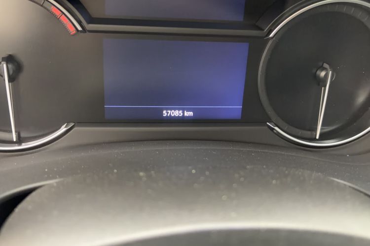 Used Cadillac XT4 2020 Revised Version 28T Two-Wheel Drive Luxury Edition Odometer Close Up