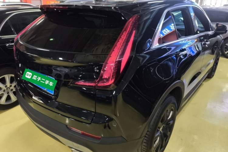 Used Cadillac XT4 2020 Revised Version 28T Two-Wheel Drive Luxury Edition Rear Right 45 Deg