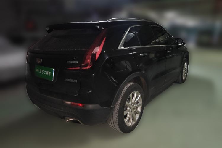 Used Cadillac XT4 2020 Revised Version 28T Two-Wheel Drive Tech Edition Rear Right 45 Deg