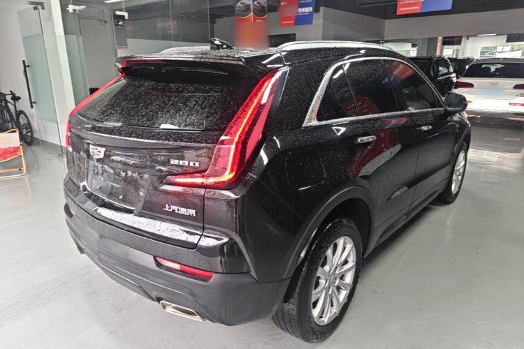 Used Cadillac XT4 2020 Revised Version 28T Two-Wheel Drive Tech Edition Rear Right 45 Deg