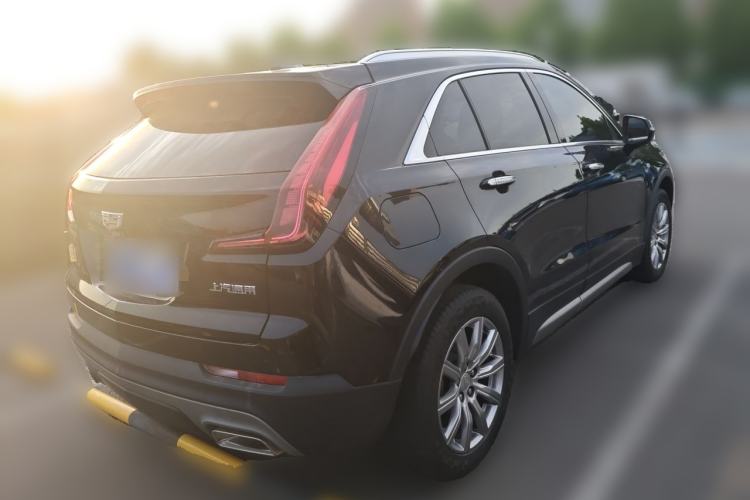 Used Cadillac XT4 2020 Revised Version 28T Two-Wheel Drive Leading Edition Rear Right 45 Deg