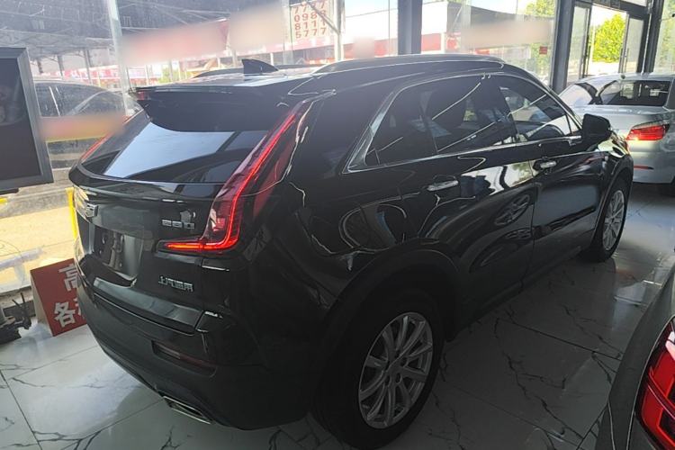Used Cadillac XT4 2020 Revised Version 28T Two-Wheel Drive Tech Edition Rear Right 45 Deg