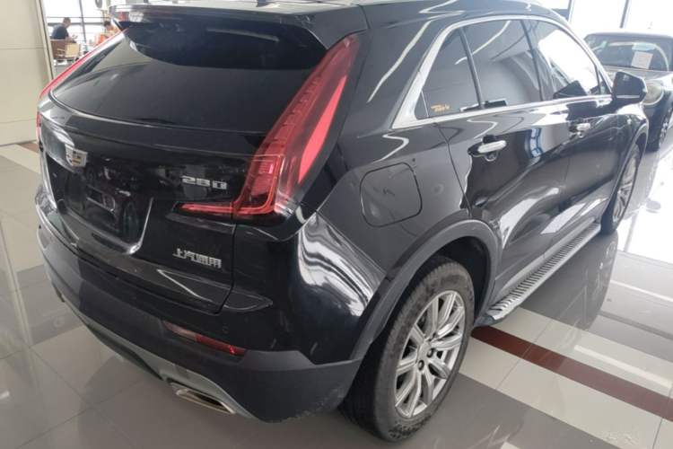 Used Cadillac XT4 2020 Revised Version 28T Two-Wheel Drive Luxury Edition Rear Right 45 Deg