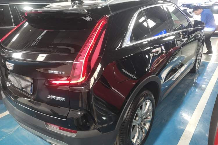 Used Cadillac XT4 2020 Revised Version 28T Two-Wheel Drive Leading Edition Rear Right 45 Deg