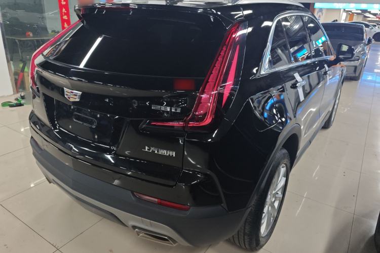 Used Cadillac XT4 2020 Revised Version 28T Two-Wheel Drive Tech Edition Rear Right 45 Deg