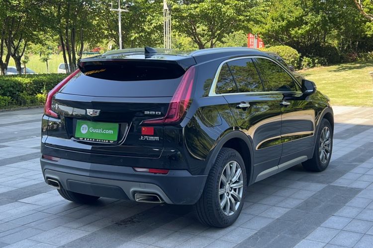 Used Cadillac XT4 2020 Revised Version 28T Two-Wheel Drive Luxury Edition Rear Right 45 Deg