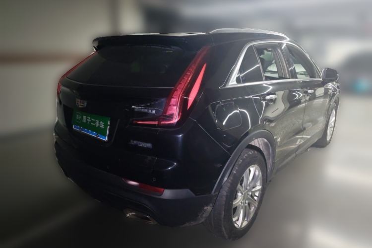 Used Cadillac XT4 2020 Revised Version 28T Two-Wheel Drive Tech Edition Rear Right 45 Deg