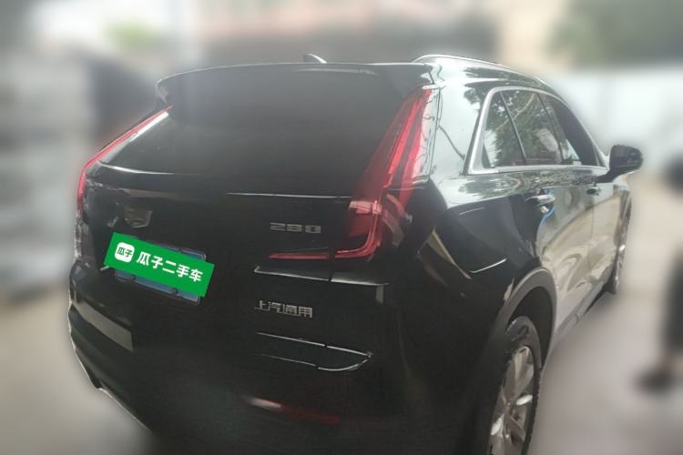 Used Cadillac XT4 2020 Revised Version 28T Two-Wheel Drive Tech Edition Rear Right 45 Deg