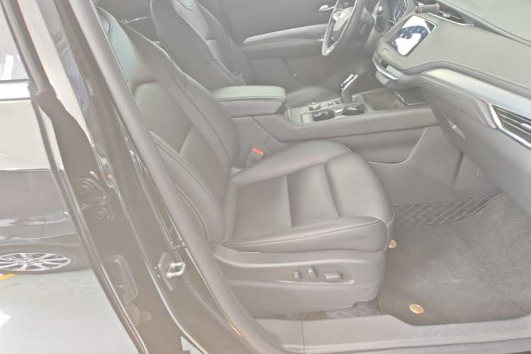 Used Cadillac XT4 2020 Revised Version 28T Two-Wheel Drive Leading Edition Right Front Seat