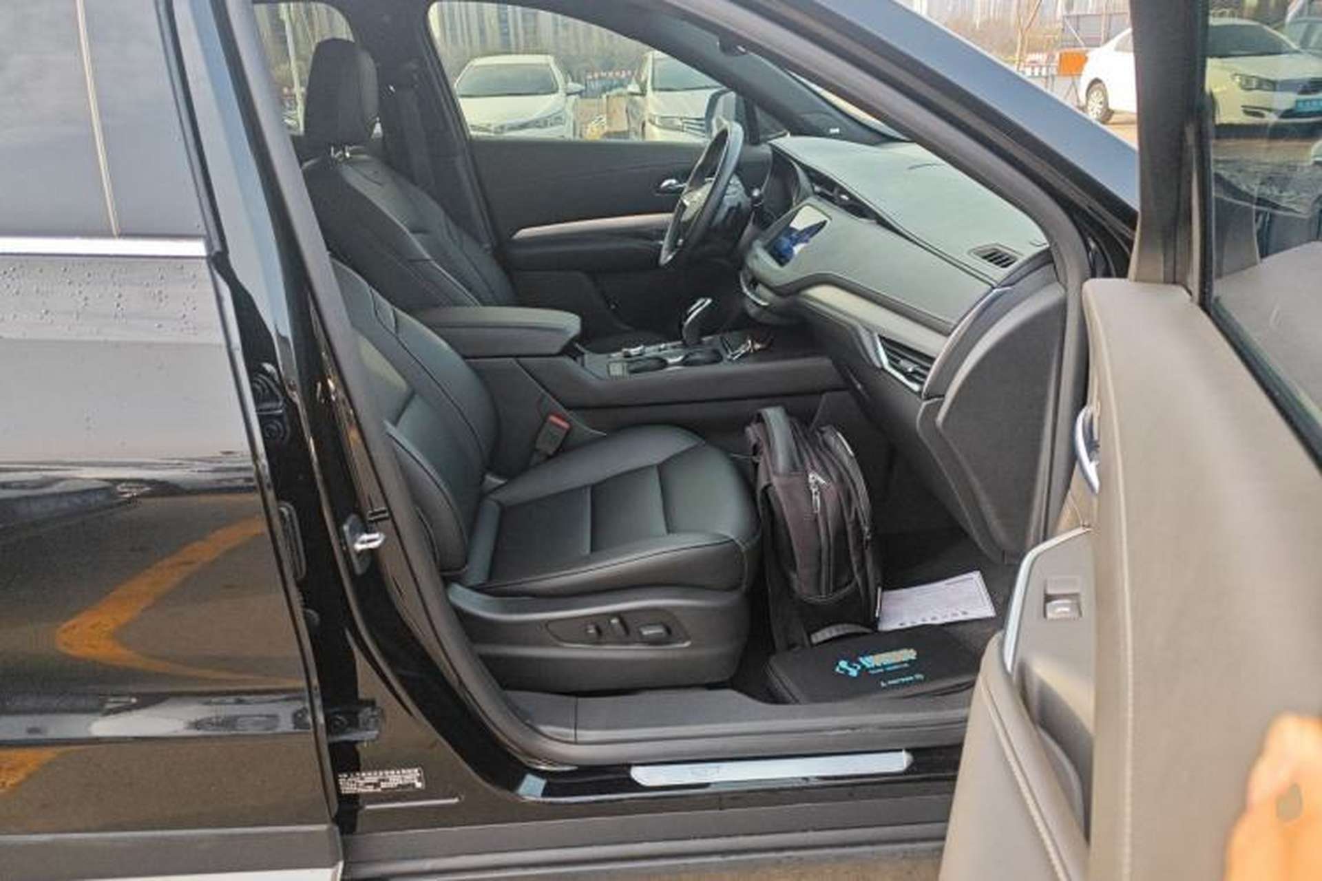 Used Cadillac XT4 2020 Revised Version 28T Two-Wheel Drive Leading Edition Right Front Seat