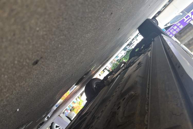 Used Cadillac XT4 2020 28T Two-Wheel-Drive Leading Version Right Side Sill