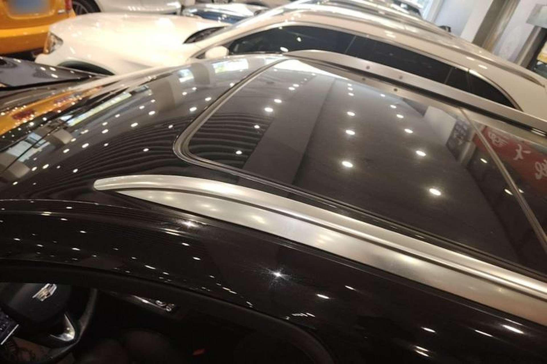 Used Cadillac XT4 2020 28T Two-Wheel-Drive Leading Version Roof