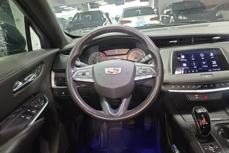 Used Cadillac XT4 2020 Revised Version 28T Two-Wheel Drive Tech Edition Steering Wheel