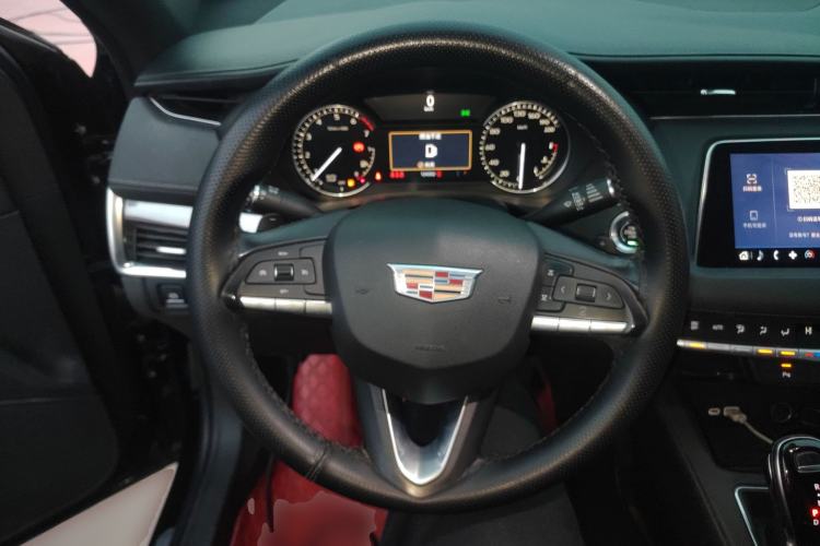 Used Cadillac XT4 2020 Revised Version 28T Two-Wheel Drive Tech Edition Steering Wheel