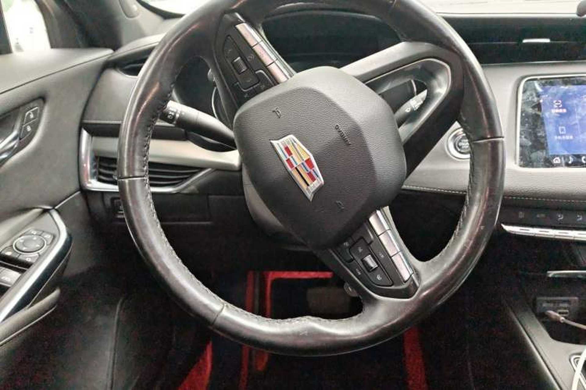 Used Cadillac XT4 2020 Revised Version 28T Two-Wheel Drive Leading Edition Steering Wheel