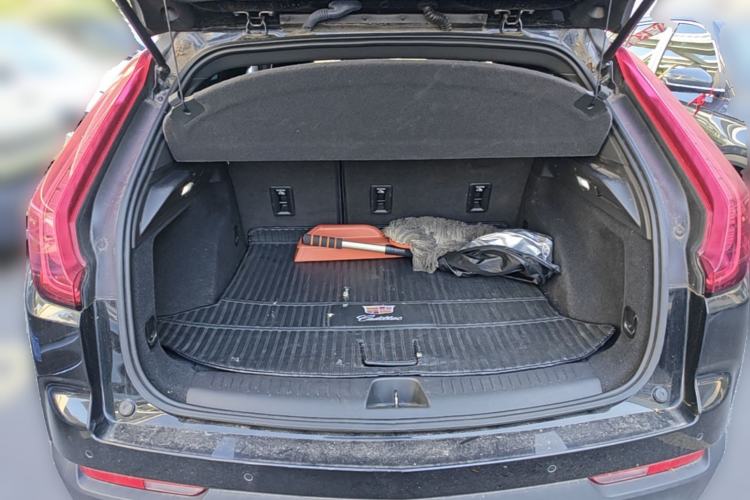 Used Cadillac XT4 2020 Revised Version 28T Two-Wheel Drive Tech Edition Trunk