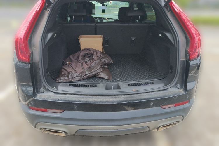 Used Cadillac XT4 2020 Revised Version 28T Two-Wheel Drive Leading Edition Trunk