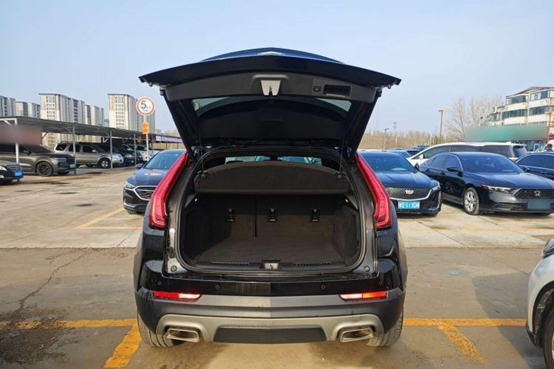 Used Cadillac XT4 2020 Revised Version 28T Two-Wheel Drive Leading Edition Trunk