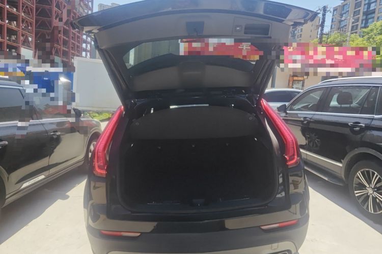 Used Cadillac XT4 2020 28T Two-Wheel-Drive Leading Version Trunk