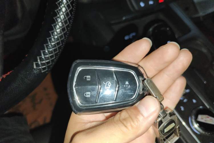 Used Cadillac XT4 2020 28T Two-Wheel-Drive Leading Version Vehicle Key