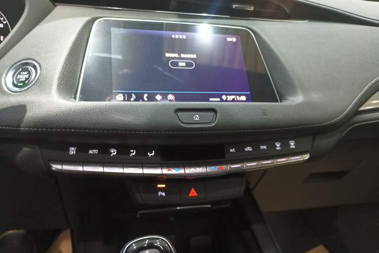 Used Cadillac XT4 2020 Revised Version 28T Two-Wheel Drive Tech Edition Audio And AC Panel