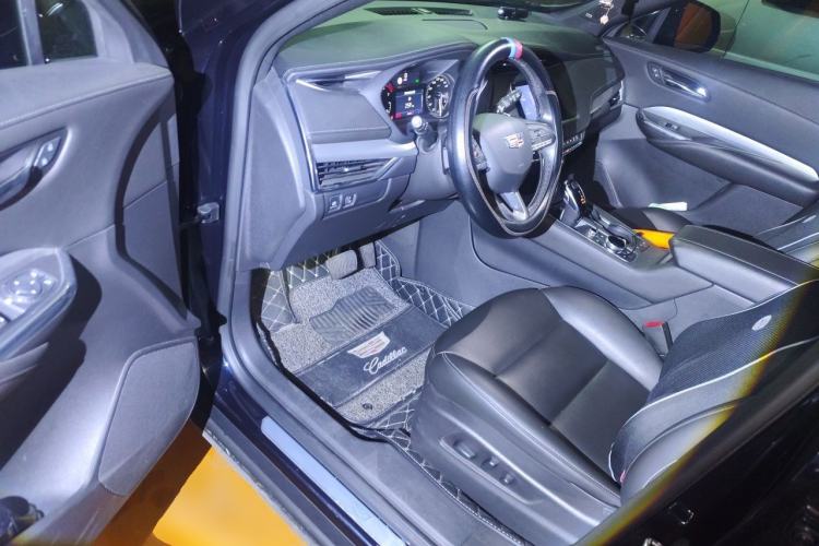 Used Cadillac XT4 2020 Revised Version 28T Two-Wheel Drive Leading Edition Driver Seat