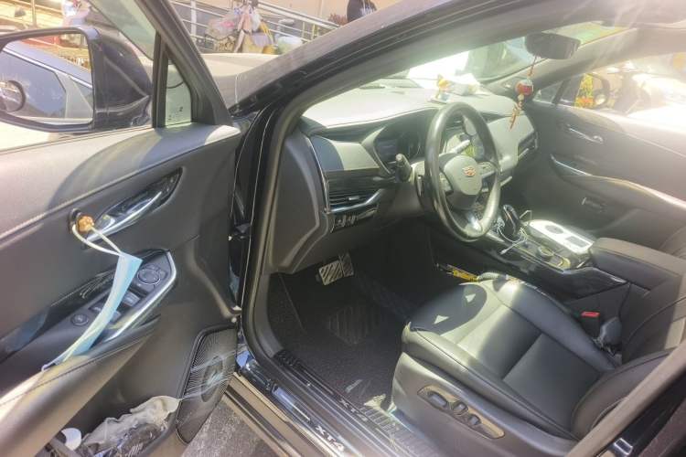 Used Cadillac XT4 2020 28T Two-Wheel-Drive Leading Version Driver Seat