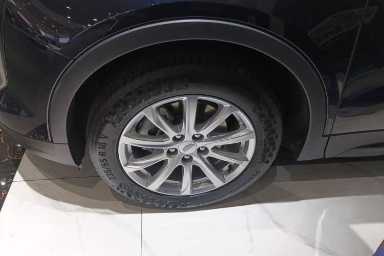 Used Cadillac XT4 2020 Revised Version 28T Two-Wheel Drive Tech Edition Exterior 4