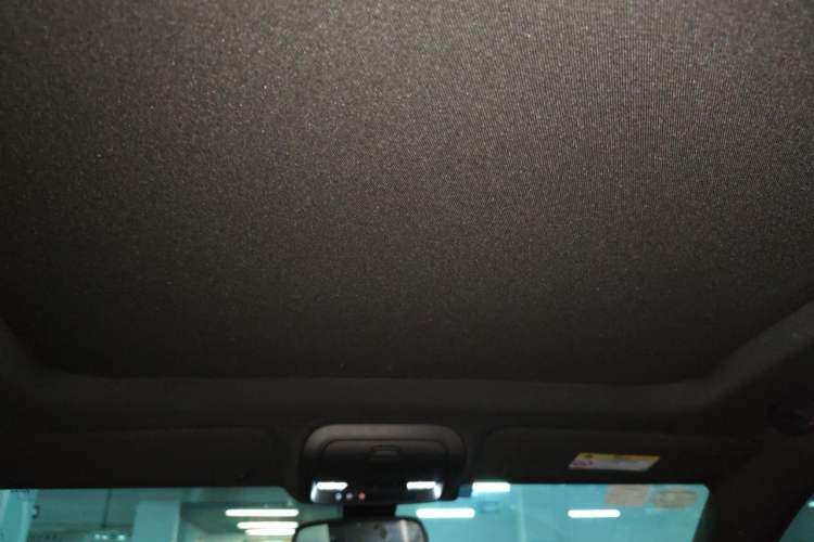 Used Cadillac XT4 2020 28T Two-Wheel-Drive Leading Version Headliner