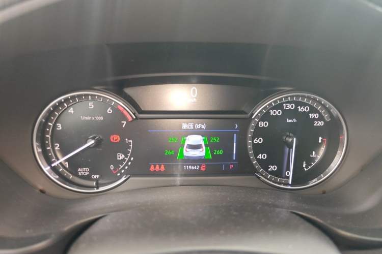 Used Cadillac XT4 2020 Revised Version 28T Two-Wheel Drive Luxury Edition Instrument Cluster