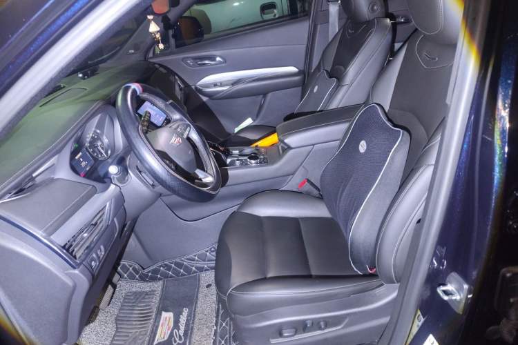 Used Cadillac XT4 2020 Revised Version 28T Two-Wheel Drive Leading Edition Left Front Seat