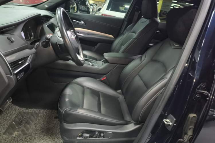 Used Cadillac XT4 2020 Revised Version 28T Two-Wheel Drive Leading Edition Left Front Seat