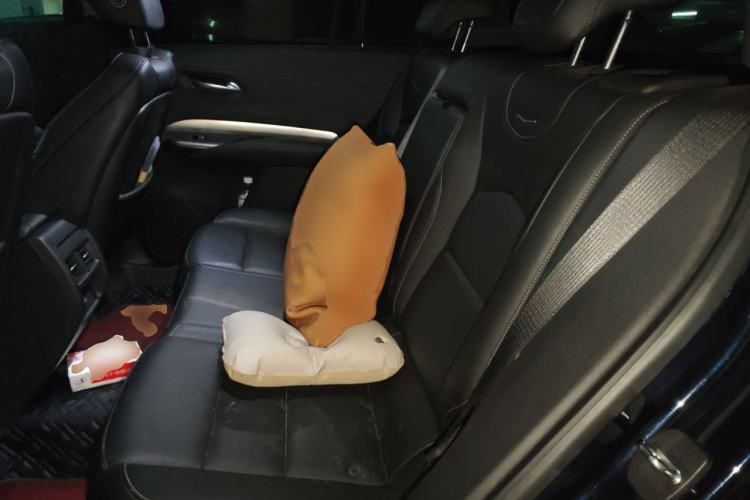 Used Cadillac XT4 2020 28T Two-Wheel-Drive Leading Version Left Rear Seat