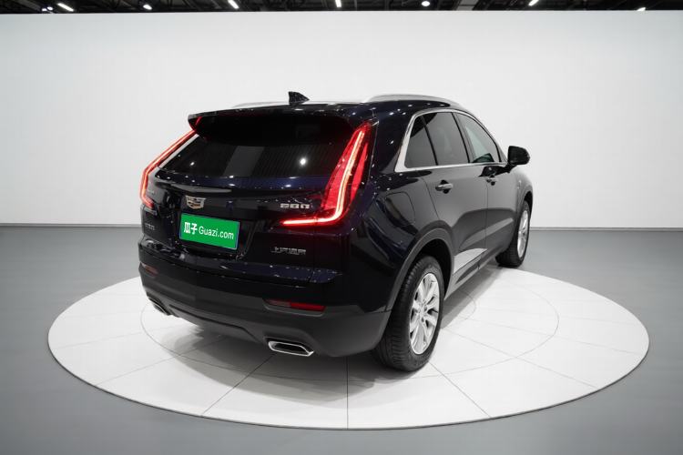 Used Cadillac XT4 2020 Revised Version 28T Two-Wheel Drive Tech Edition Rear Right 45 Deg