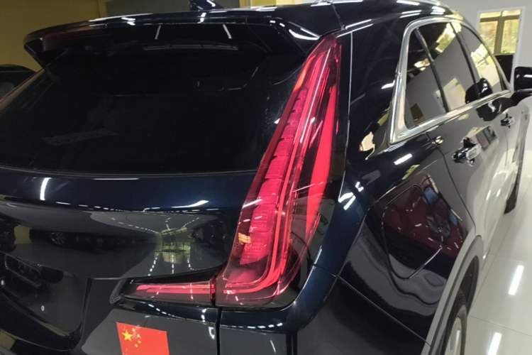 Used Cadillac XT4 2020 Revised Version 28T Two-Wheel Drive Leading Edition Right Rear Taillight