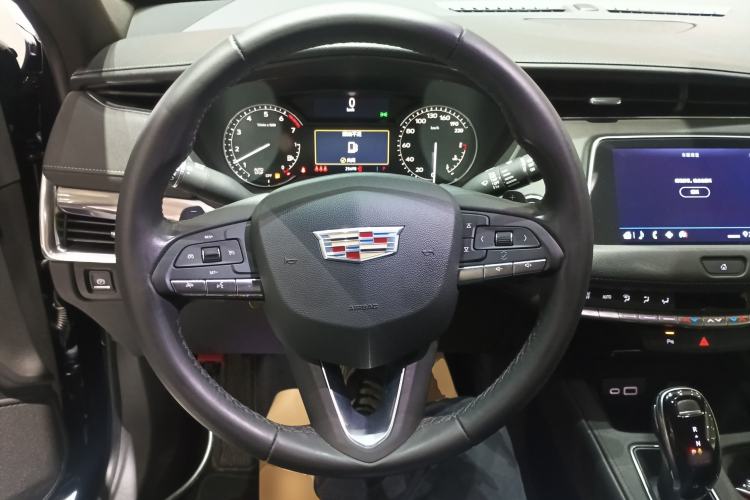 Used Cadillac XT4 2020 Revised Version 28T Two-Wheel Drive Tech Edition Steering Wheel