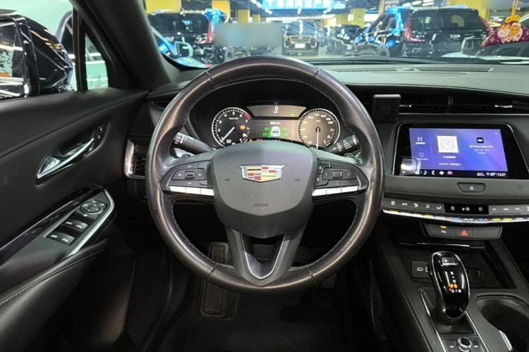 Used Cadillac XT4 2020 Revised Version 28T Two-Wheel Drive Tech Edition Steering Wheel