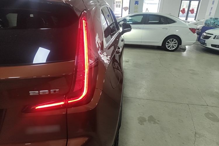 Used Cadillac XT4 2020 Revised Version 28T Two-Wheel Drive Tech Edition Exterior 3