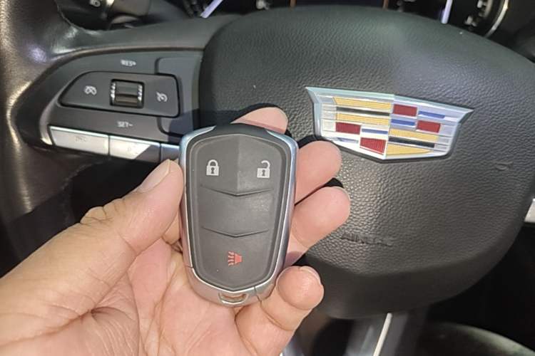 Used Cadillac XT4 2020 Revised Version 28T Two-Wheel Drive Tech Edition Interior 1