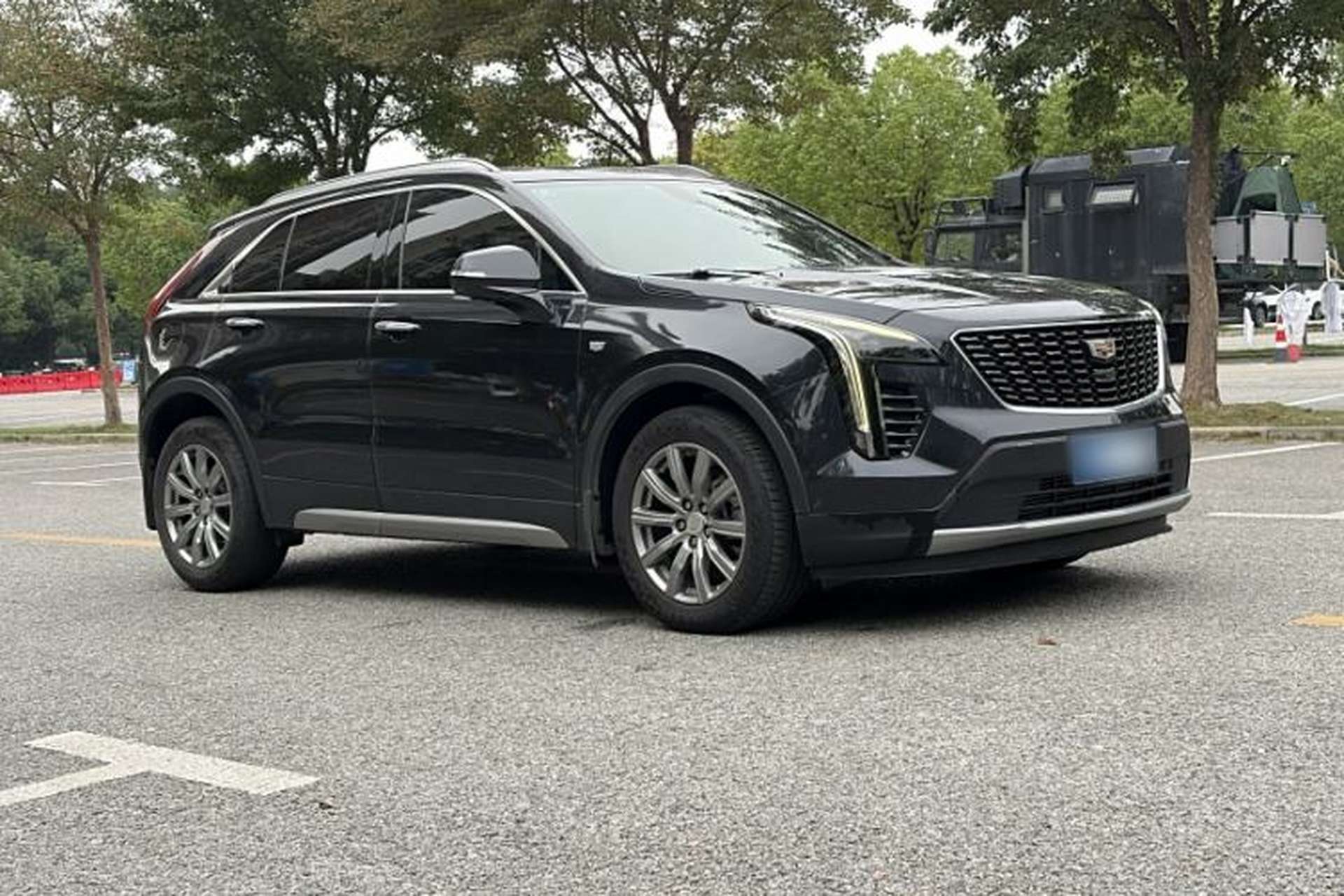Used Cadillac XT4 2020 Revised Version 28T Two-Wheel Drive Leading Edition Exterior 8
