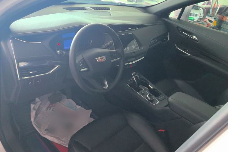 Used Cadillac XT4 2020 Revised Version 28T Two-Wheel Drive Tech Edition Interior 2