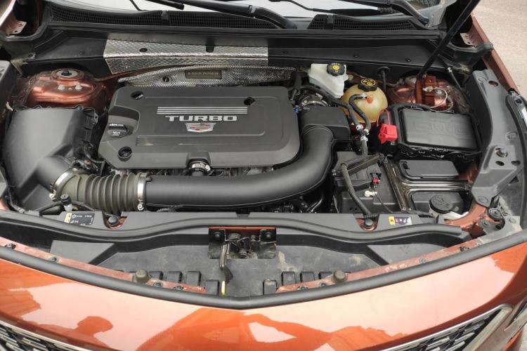 Used Cadillac XT4 2020 Revised Version 28T Two-Wheel Drive Tech Edition Engine Bay