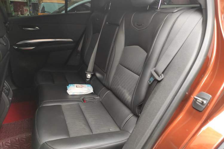 Used Cadillac XT4 2020 Revised Version 28T Two-Wheel Drive Tech Edition Left Rear Seat