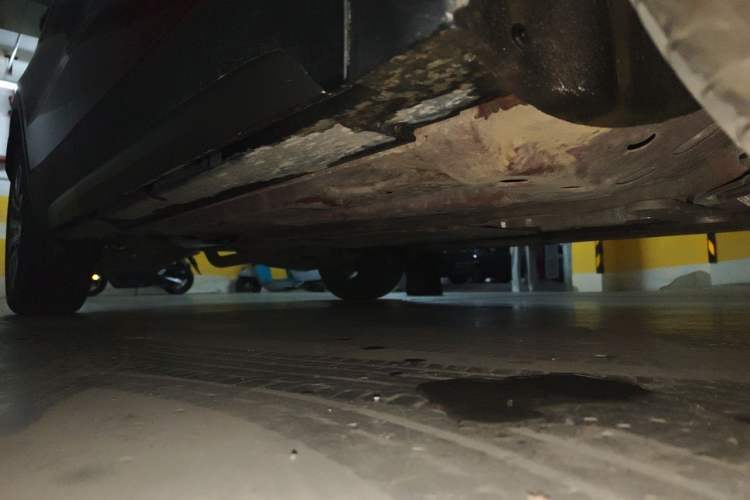Used Cadillac XT4 2020 28T Two-Wheel-Drive Leading Version Chassis Front Right