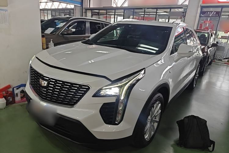 Used Cadillac XT4 2020 Revised Version 28T Two-Wheel Drive Tech Edition Guazi used car, China used car export, Used car for sale, Used  cars, Cheapest cars for sale