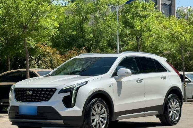 Used Cadillac XT4 2020 Revised Version 28T Two-Wheel Drive Leading Edition Guazi used car, China used car export, Used car for sale, Used cars, Cheapest cars for sale