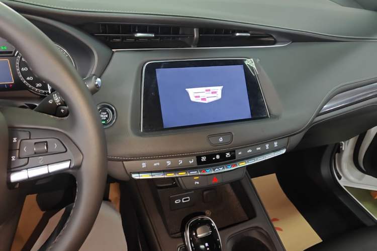 Used Cadillac XT4 2020 Revised Version 28T Two-Wheel Drive Tech Edition Audio And AC Panel