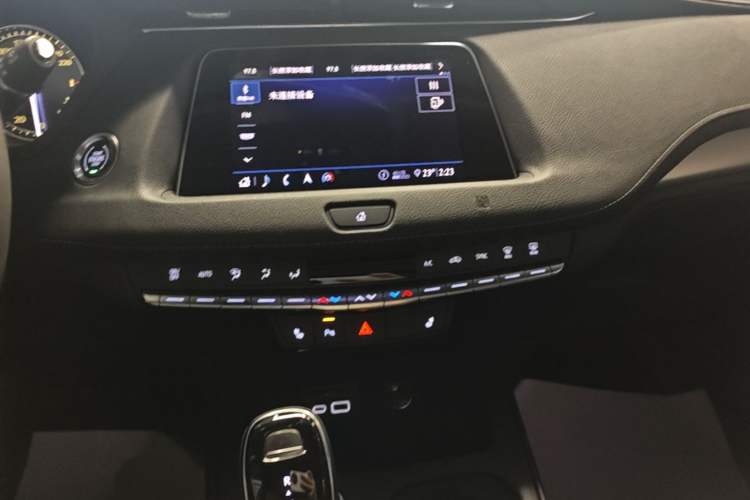 Used Cadillac XT4 2020 Revised Version 28T Two-Wheel Drive Leading Edition Audio And AC Panel