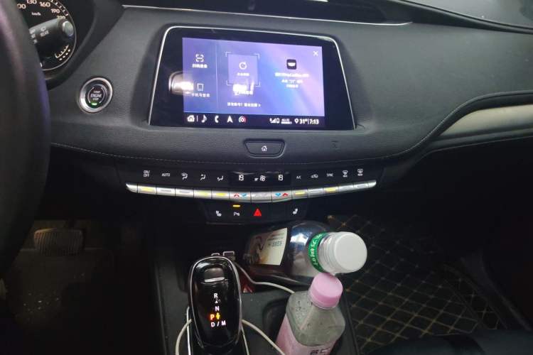 Used Cadillac XT4 2020 Revised Version 28T Two-Wheel Drive Luxury Edition Audio And AC Panel